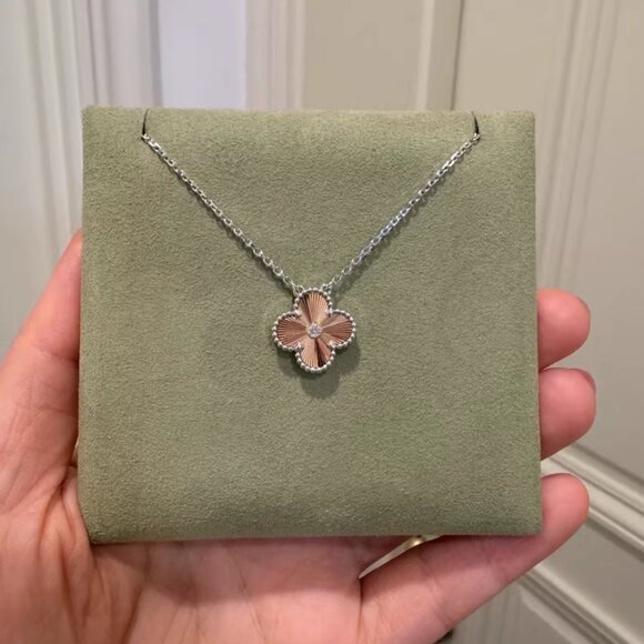 Van Cleef & Arpels Necklace - Picture 4 of 4